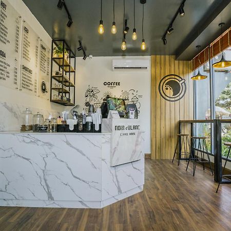 Twin Hotel Kampot Kültér fotó