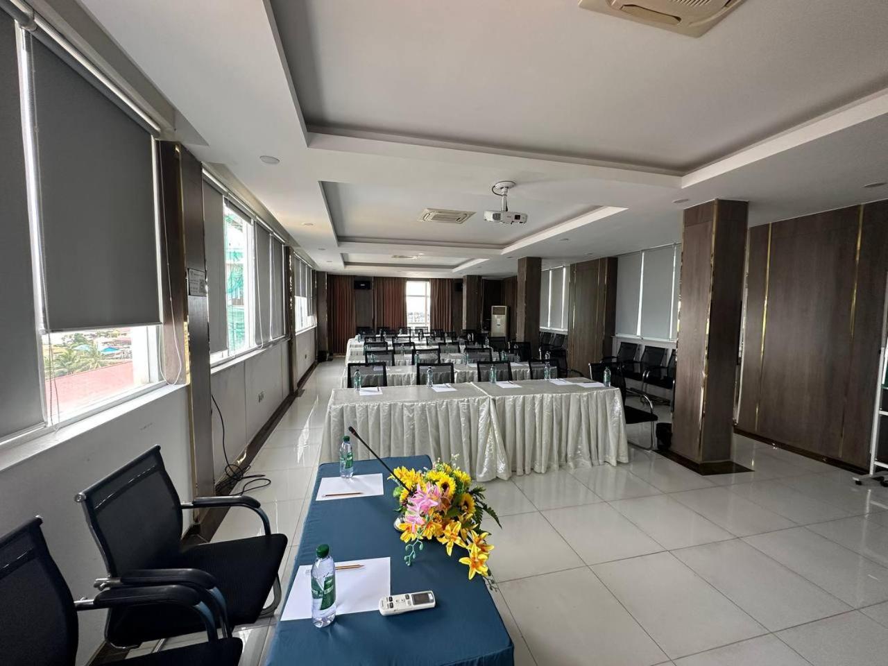 Twin Hotel Kampot Kültér fotó