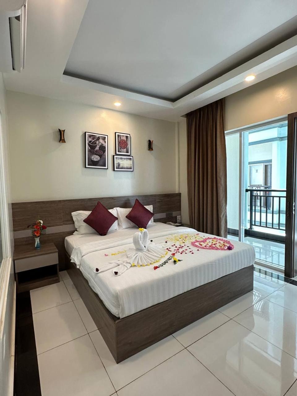 Twin Hotel Kampot Kültér fotó