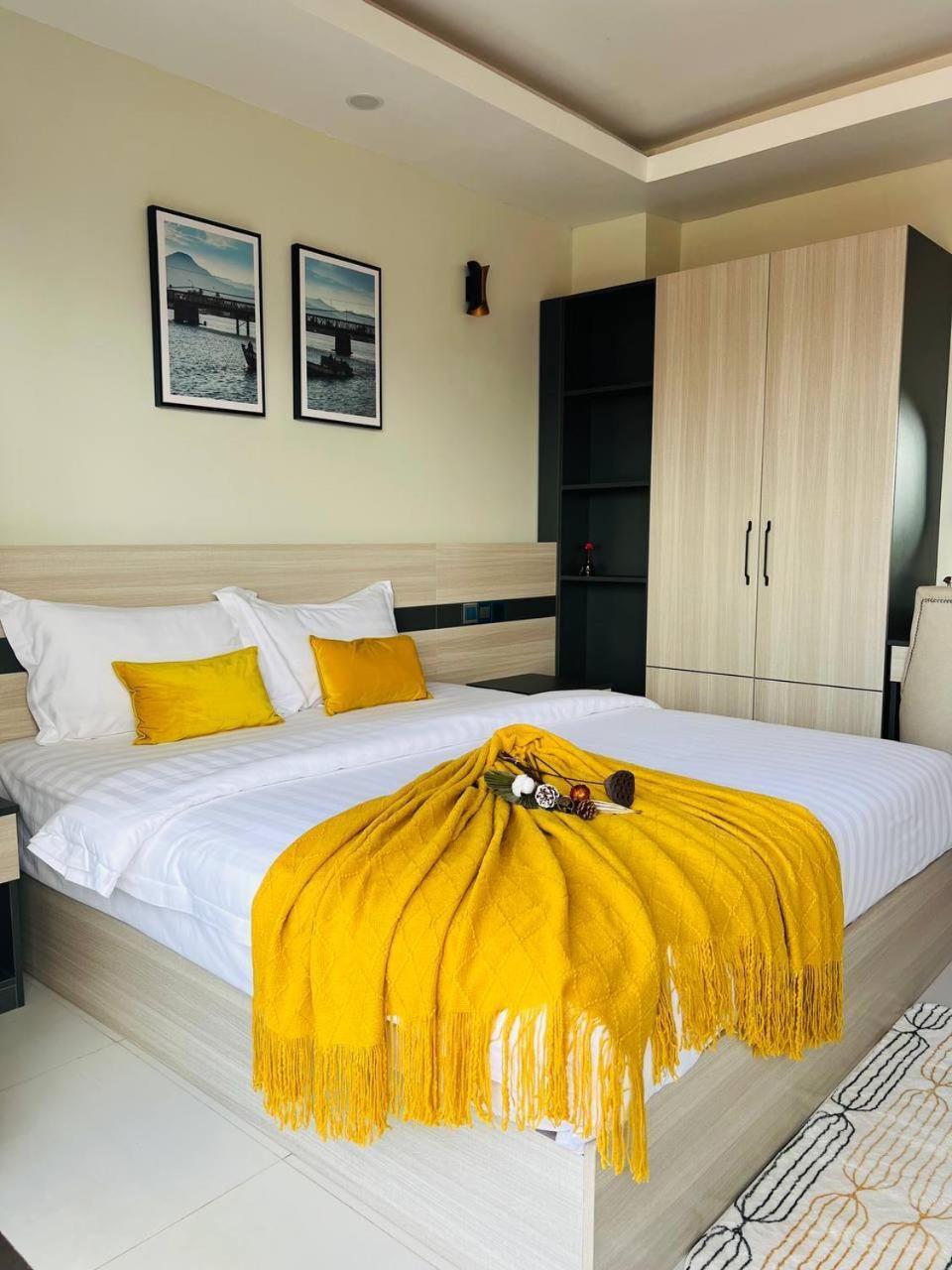 Twin Hotel Kampot Kültér fotó