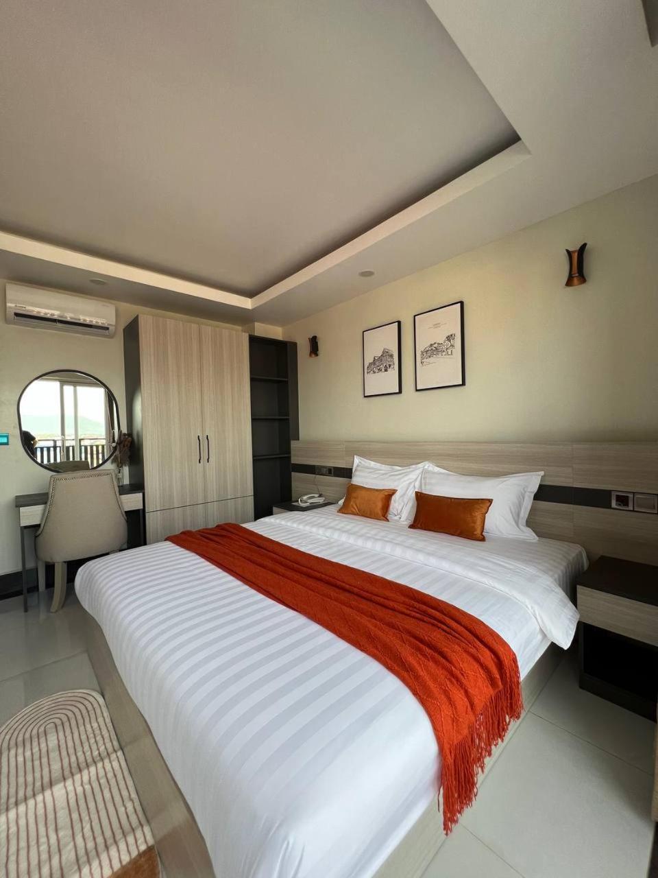 Twin Hotel Kampot Kültér fotó